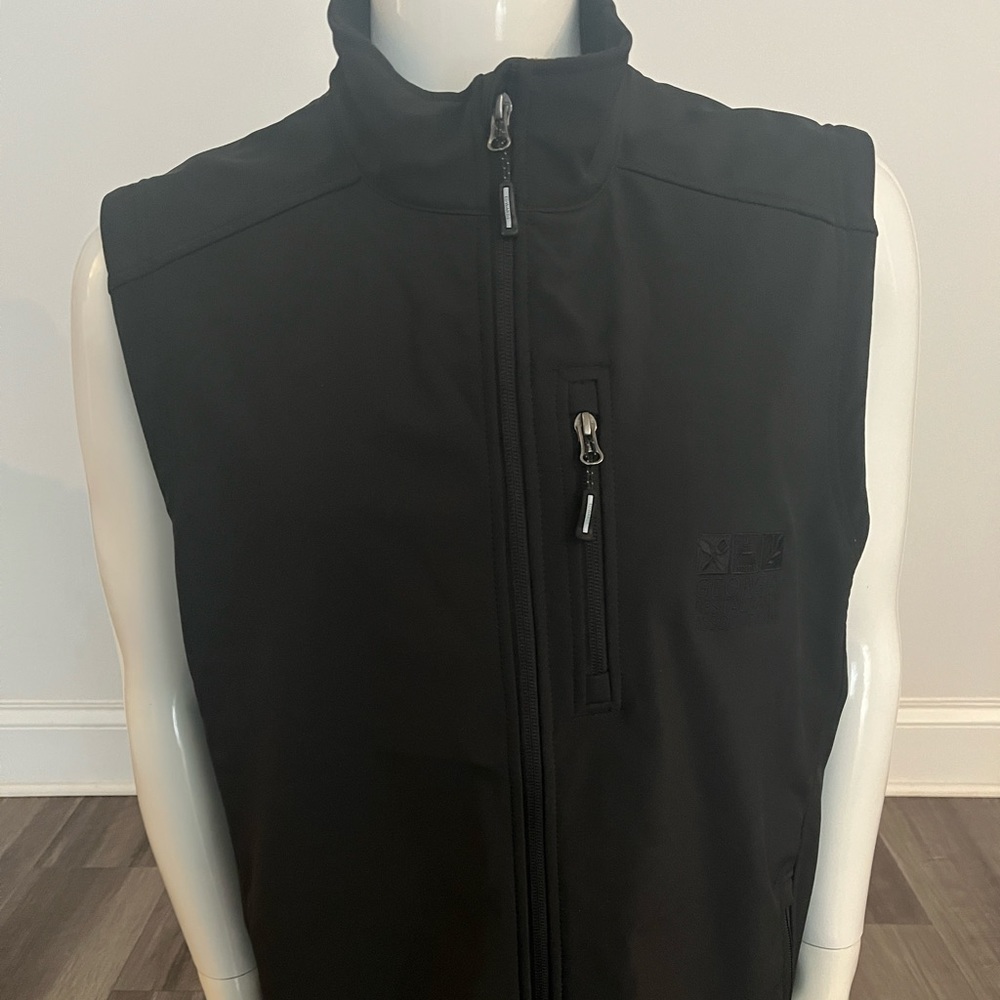Edwards Vest - Picture 9 of 15